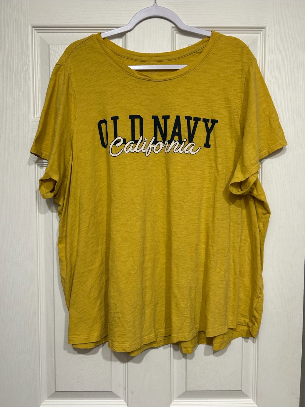 Old Navy Woman’s Mustard Yellow 'California' Graphic Tee